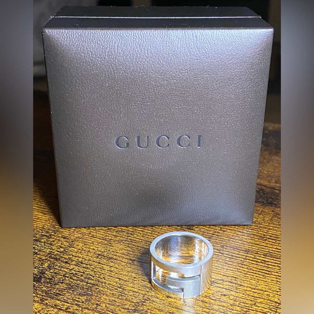 SOLD! Mother’s Day SALE! Gucci Unisex Sterling Silver 12 mm Band Ring Size 7